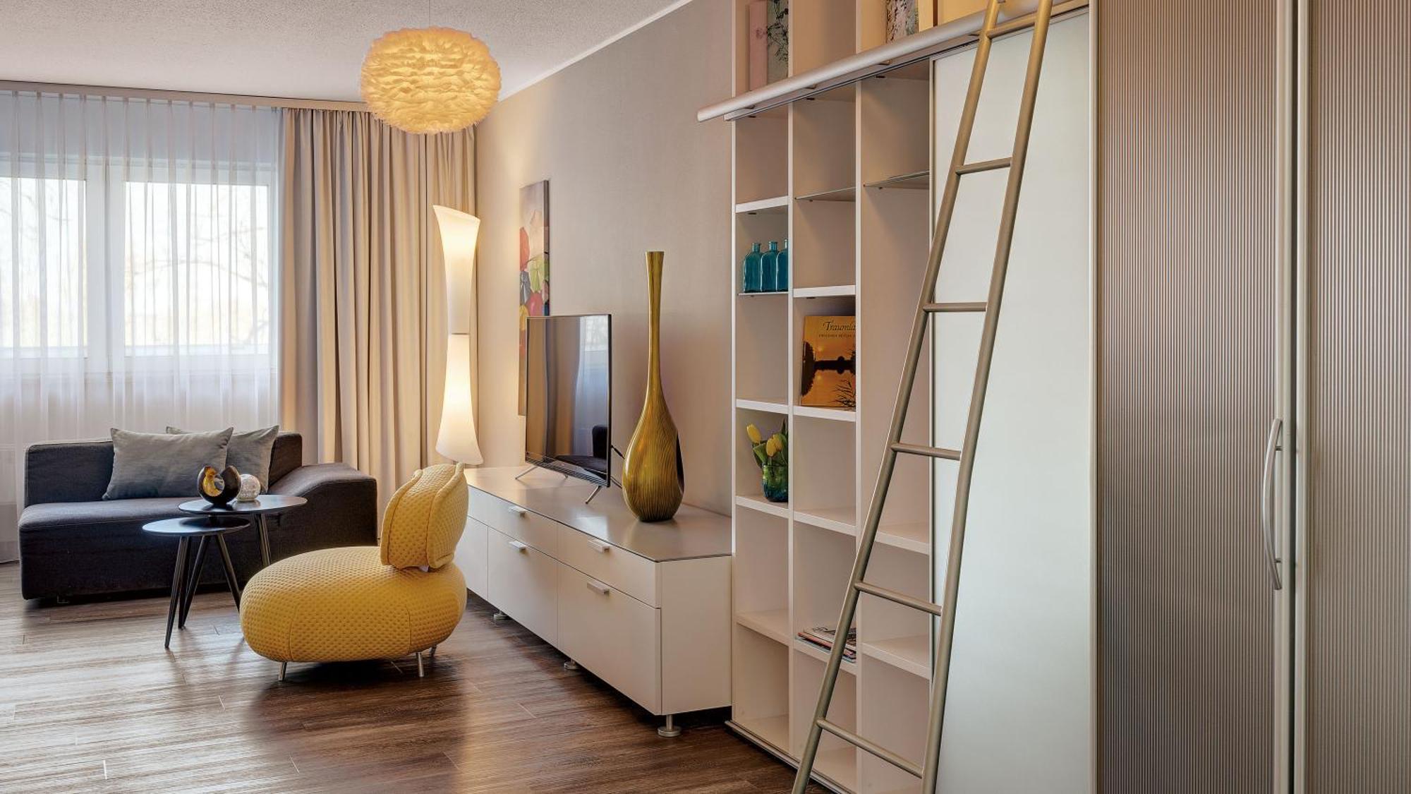 Hotel Central Хоф Екстериор снимка